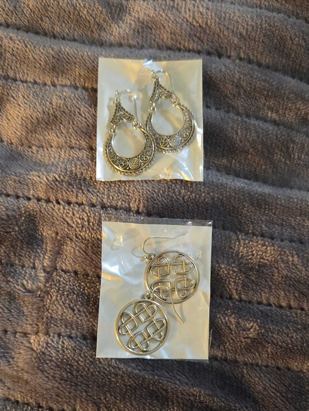 Intricate Silver-Tone Filigree & Knot Drop Earrings - Elegant Women's Jewelry